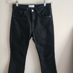ZARA The Dreed High Rise Cropped Jeans in Stretch Denim Size 28